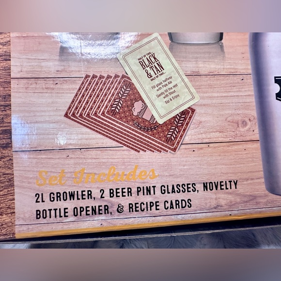 Nifty Crates Beer Meister Set; Growler, Glasses, Recipes, Bottle  $100MSRP - Picture 6 of 7